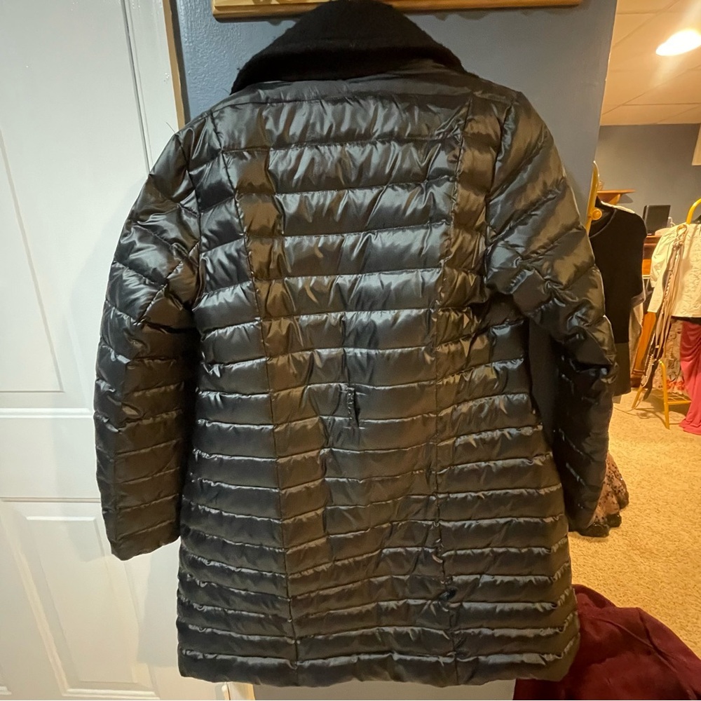Women's Ivanka Trump Black Down Puffer & wool coat size 8 great condition - Picture 2 of 7